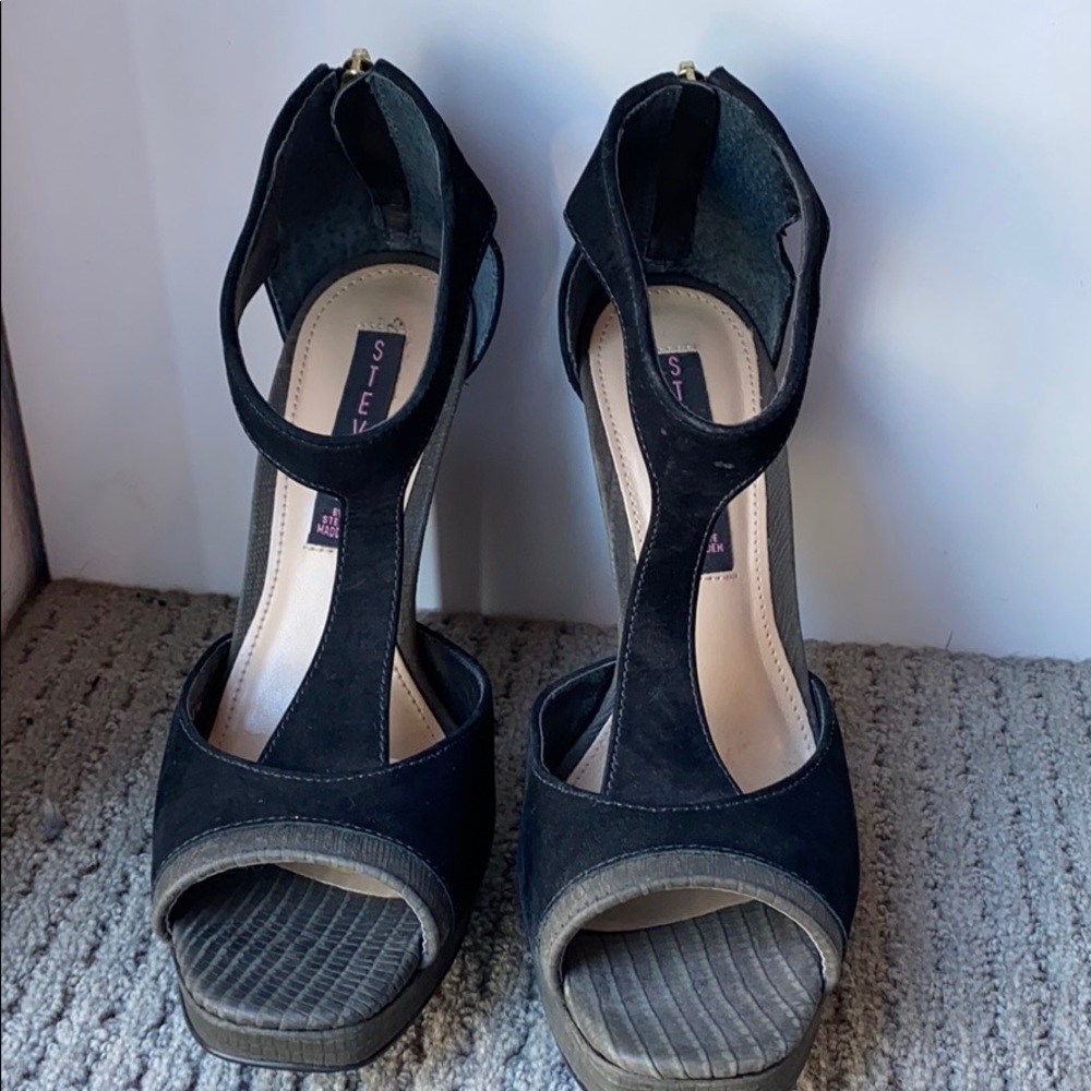 Black Mary Jane Heels